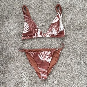 Excellent Condition O’Neill Bikin S/M